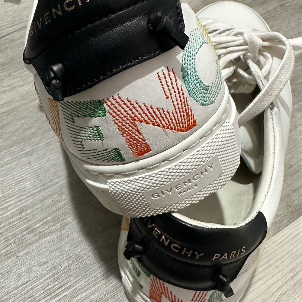 Givenchy White and Black Sneakers with Modern Design